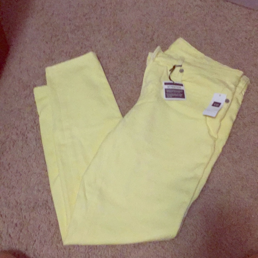 Yellow gap pants